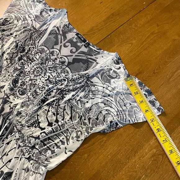 Apt 9 Women's Gray Studded Short Sleeve Liquid Knit Stretch‎ Shirt Top Blouse M - Picture 5 of 11